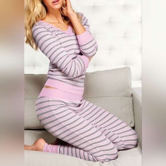 Victoria's Secret Other - Victoria's Secret Thermal Stretch Cotton Striped Pink/Gray Women's Pajama Set L
